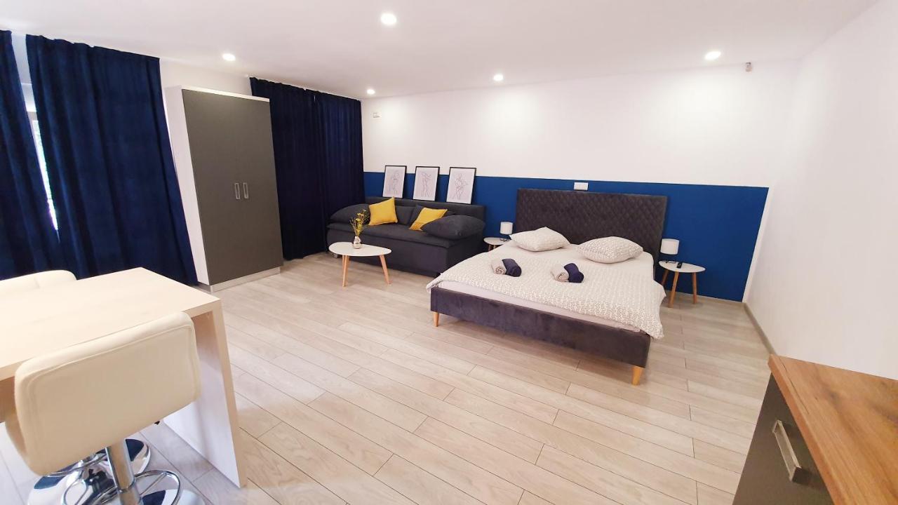 Marcos Apartments Victoriei - Self Check-In Resicabánya Kültér fotó